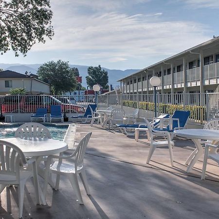 Motel 6-Bishop, Ca エクステリア 写真