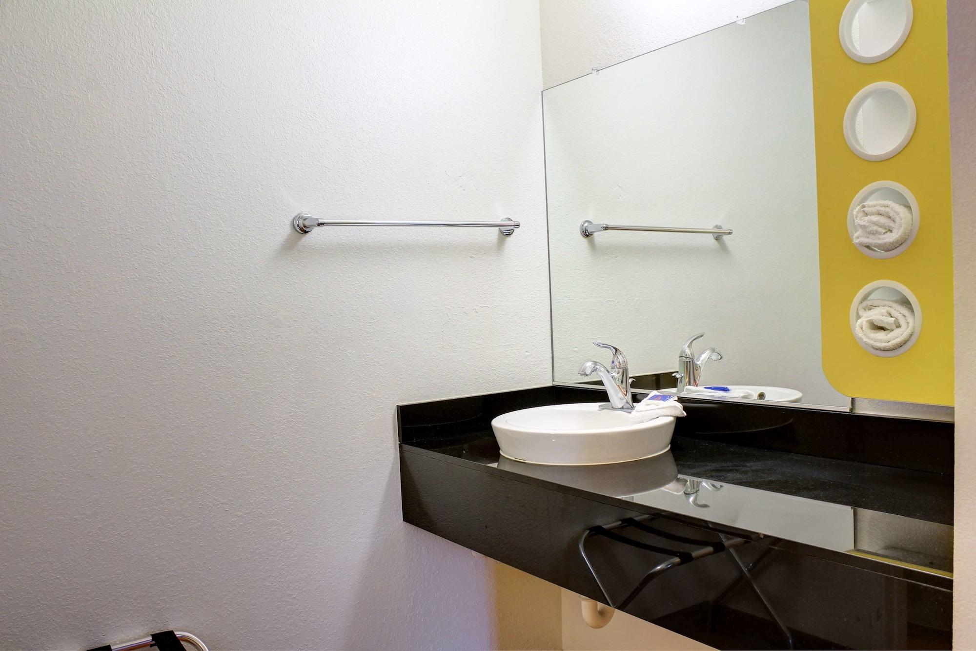 Motel 6-Bishop, Ca エクステリア 写真