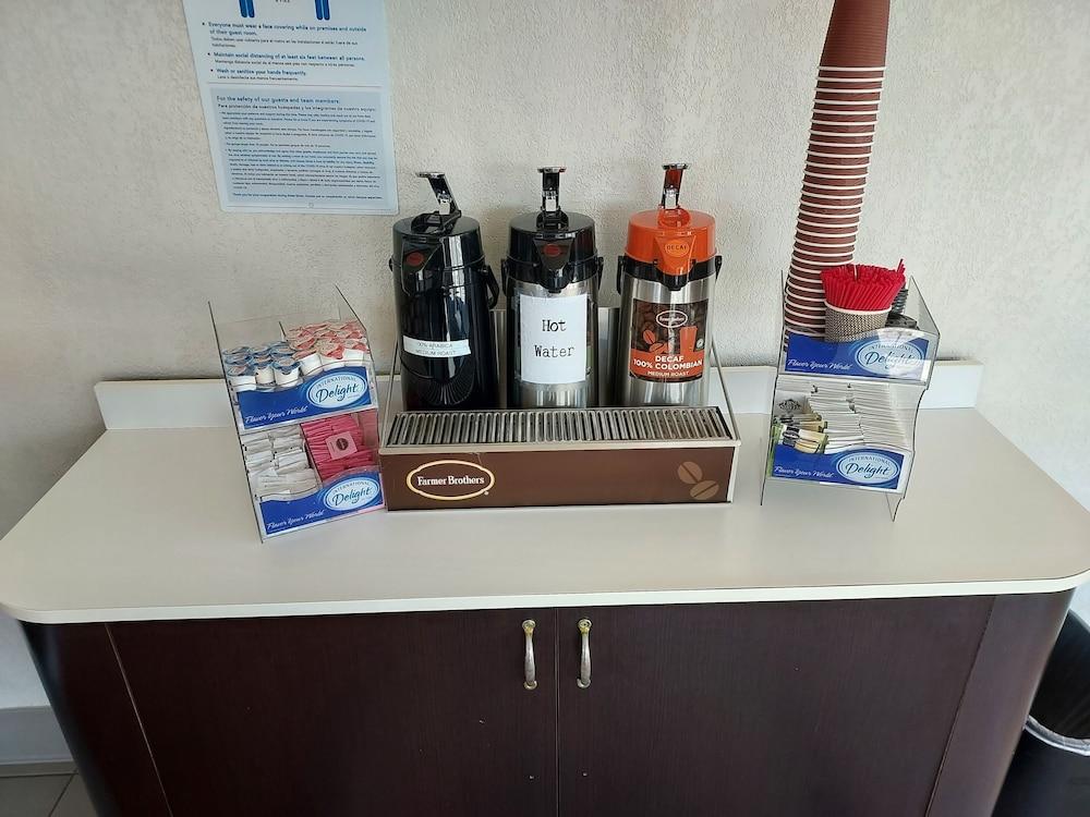 Motel 6-Bishop, Ca エクステリア 写真