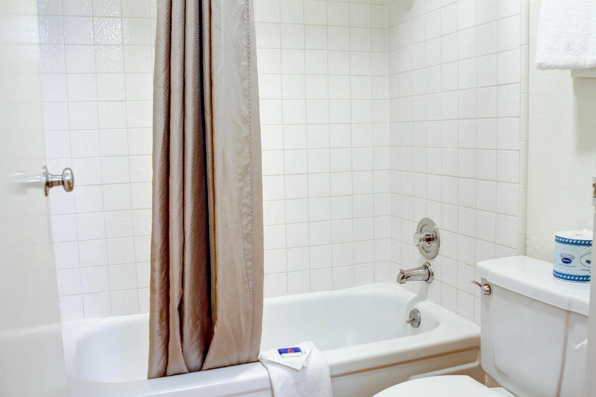 Motel 6-Bishop, Ca エクステリア 写真